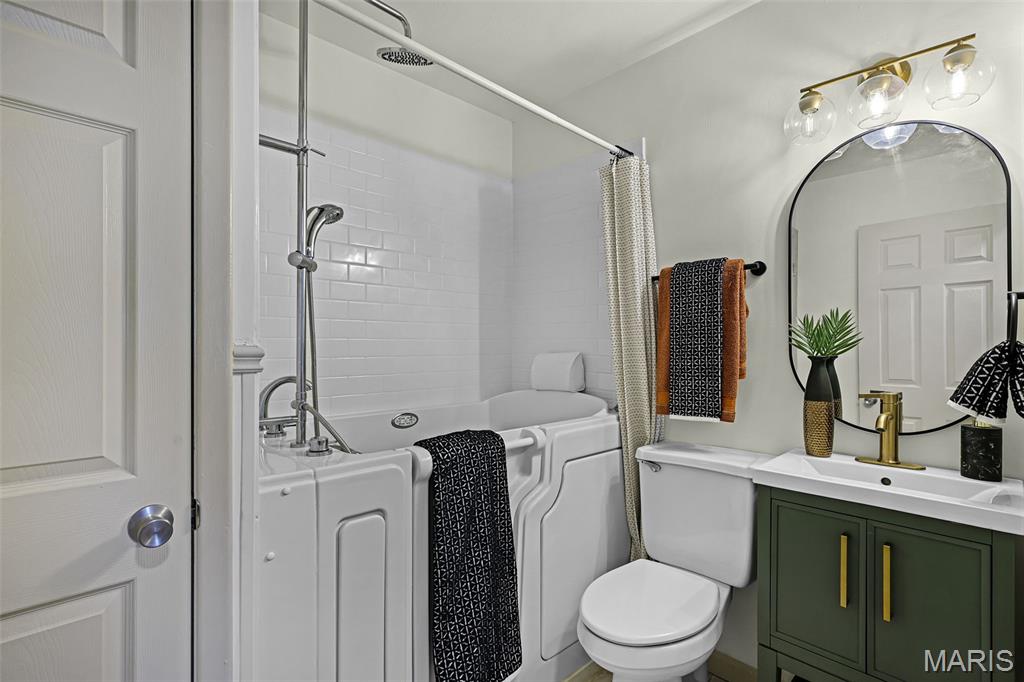 Shackleford Court 2 - Residential