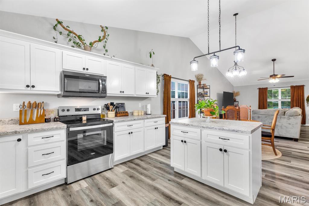 Villas/Cardinal Xing - Residential