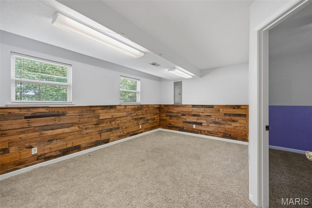 Lake Forest Estates - Residential