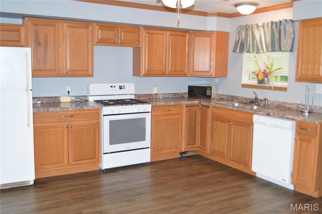 Riverside Fruit Stock Farm - Residential