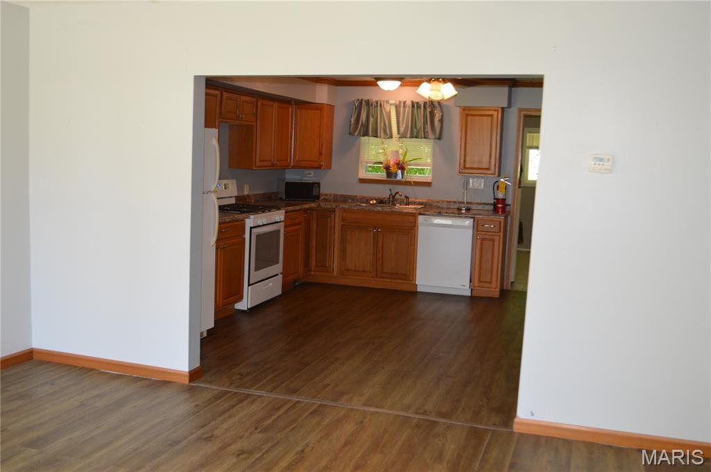 Riverside Fruit Stock Farm - Residential