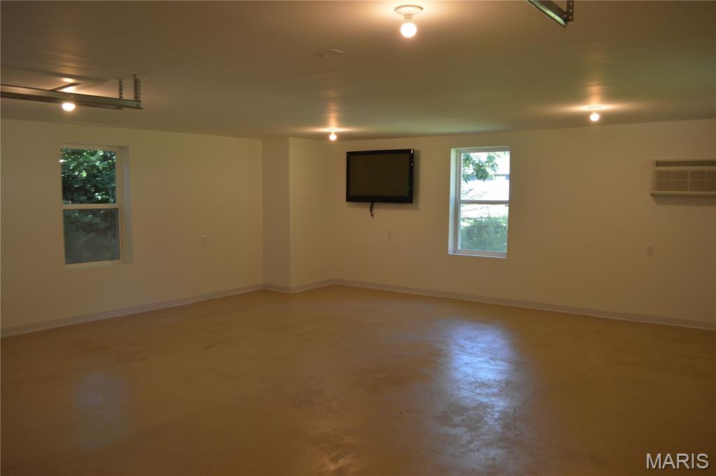 Riverside Fruit Stock Farm - Residential