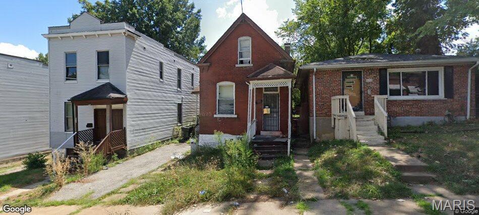 Whether you're a first-time investor or looking to expand your portfolio, this income-producing property presents an excellent opportunity. The property at 1854 Canaan, Saint Louis, MO 63147, St Louis County, is a Single Family Home built in 1912, featuring 1 bath, 3911 square feet of lot size, and 2 stories. Priced to sell, this investment offers strong potential and long-term value. The property is being sold AS IS, making it an ideal option for investors seeking a competitively priced asset. Additionally, this home is one of several investment properties available from the same owner, creating a unique opportunity to purchase multiple properties as part of a larger portfolio. Contact us today for additional information, portfolio details, and available properties.