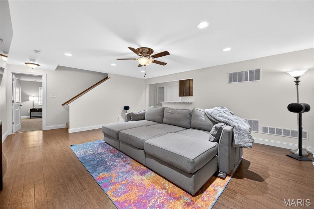 Villas At Ridgepointe #4 - Residential Lease
