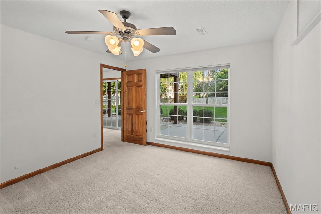 High Valley Lake Est2nd Add - Residential