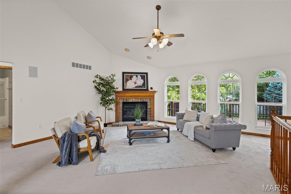 High Valley Lake Est2nd Add - Residential