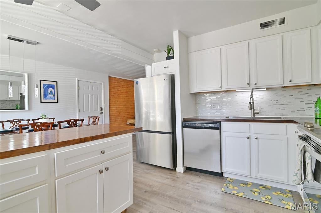 Greenbriar Condo - Residential