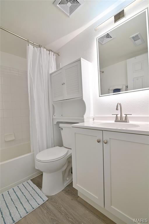 Greenbriar Condo - Residential