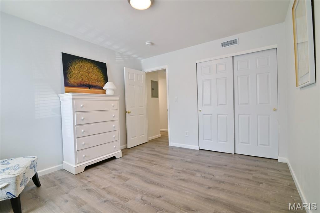 Greenbriar Condo - Residential