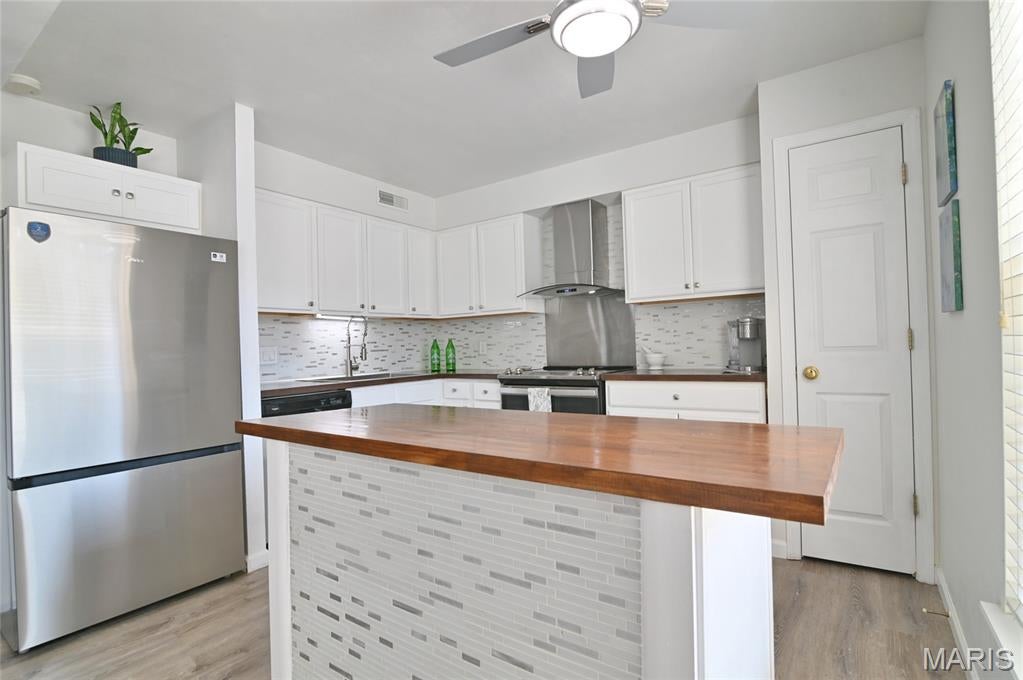 Greenbriar Condo - Residential