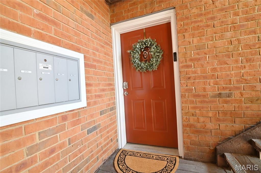 Greenbriar Condo - Residential