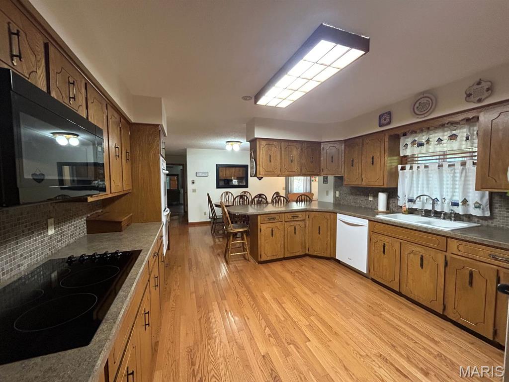 Dogwood Lake Estate - Residential