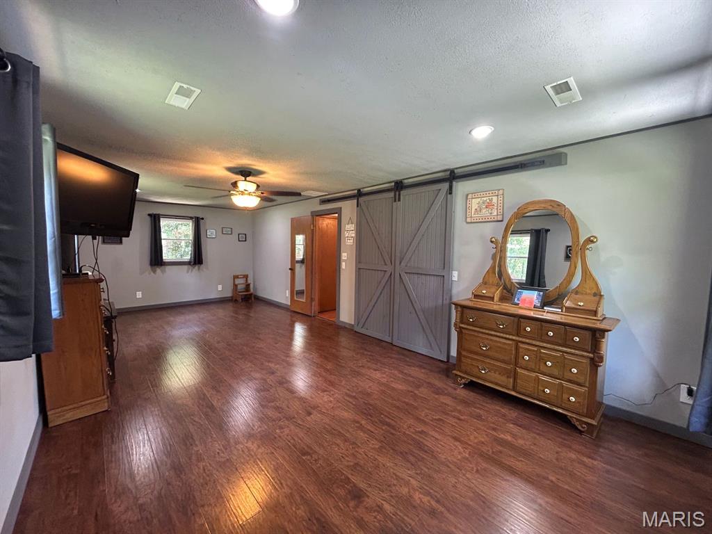 Dogwood Lake Estate - Residential