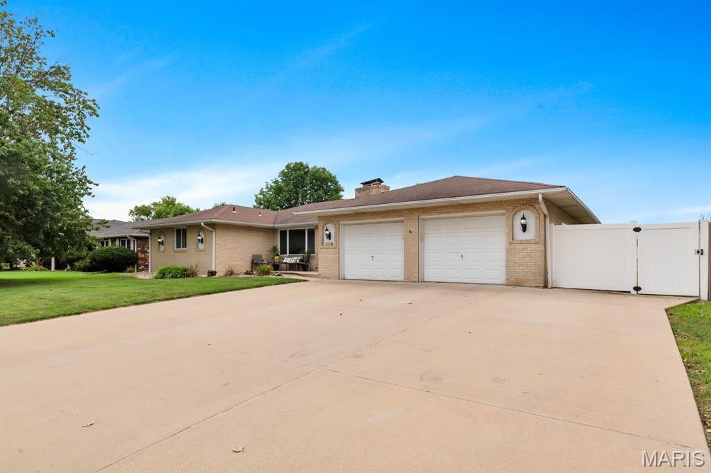 Foreman Heights 1st Add - Residential