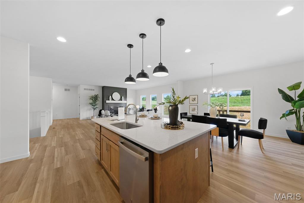 Creekside At Sommers - Residential