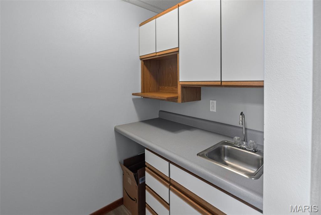 Professional Park - Commercial Sale