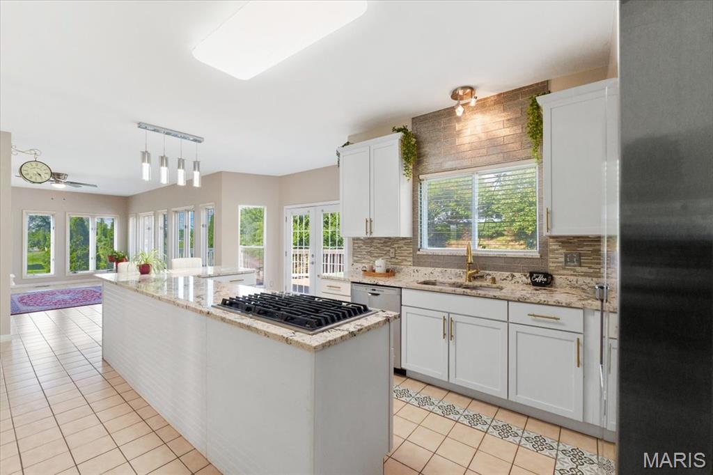White Gate Farms Estates - Residential