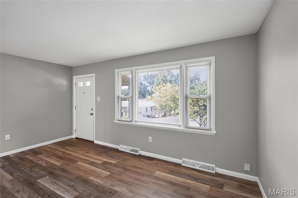 Lonedell Acres - Residential