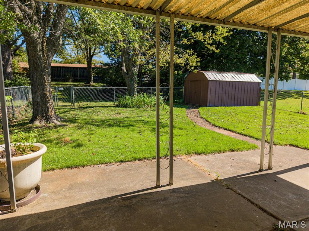 Lonedell Acres - Residential