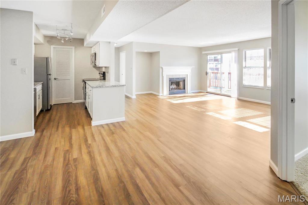 Meadow Ridge Condos Ph1 Stg2 - Residential Lease
