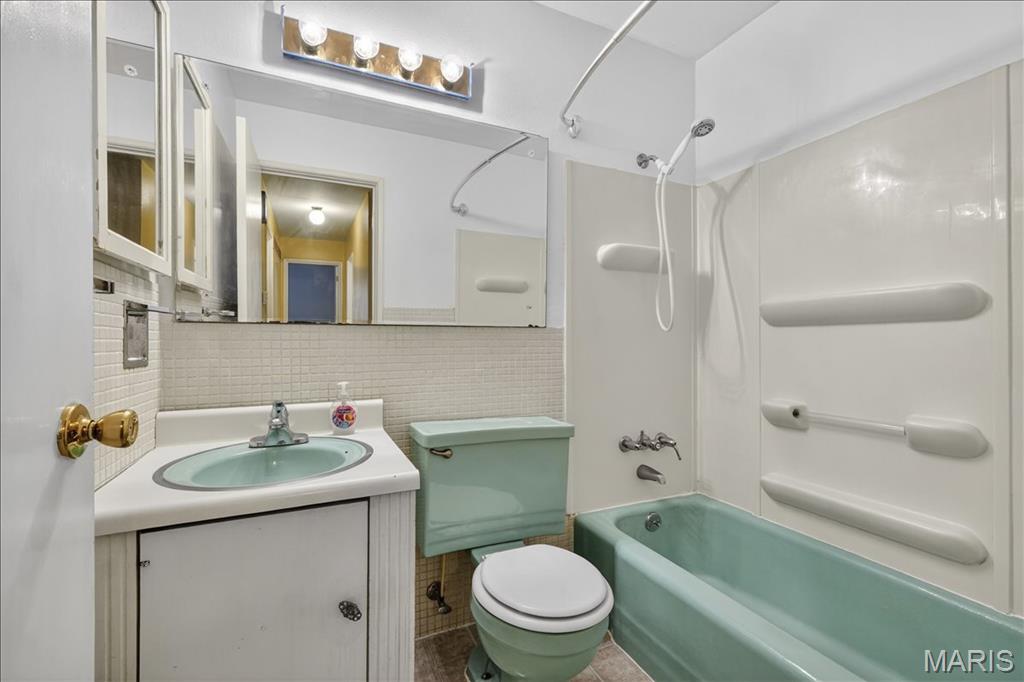 Wedgwood 6 - Residential