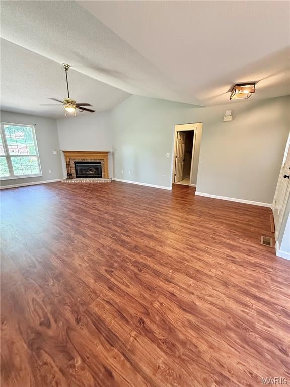 HUNTERS CROSSING - Residential Lease