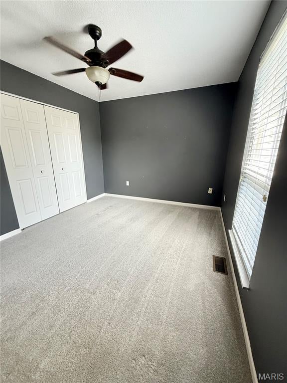 HUNTERS CROSSING - Residential Lease