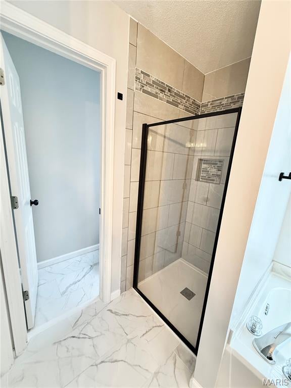 HUNTERS CROSSING - Residential Lease