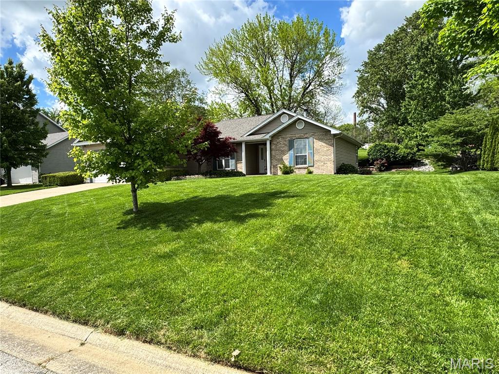 HUNTERS CROSSING - Residential Lease