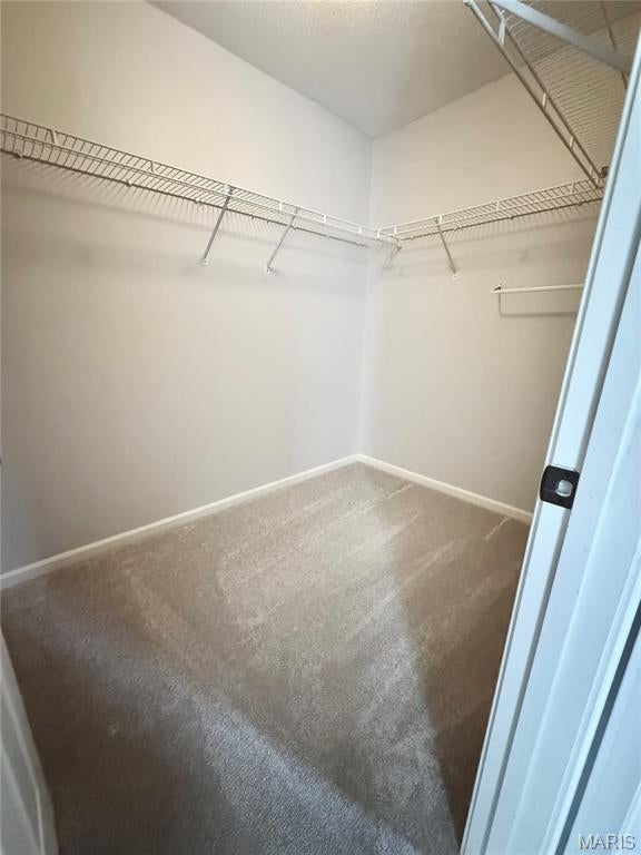 HUNTERS CROSSING - Residential Lease