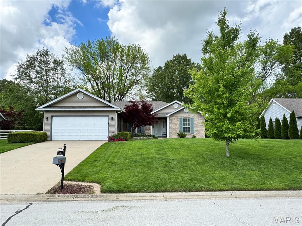 HUNTERS CROSSING - Residential Lease