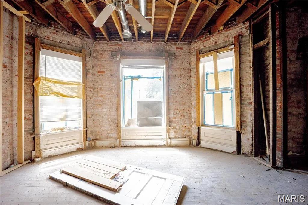 Carondelet Add 02 - Residential