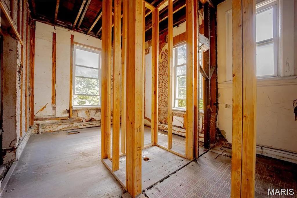 Carondelet Add 02 - Residential