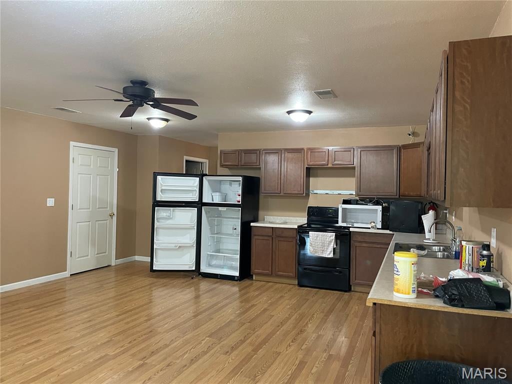 n/a - Commercial Sale