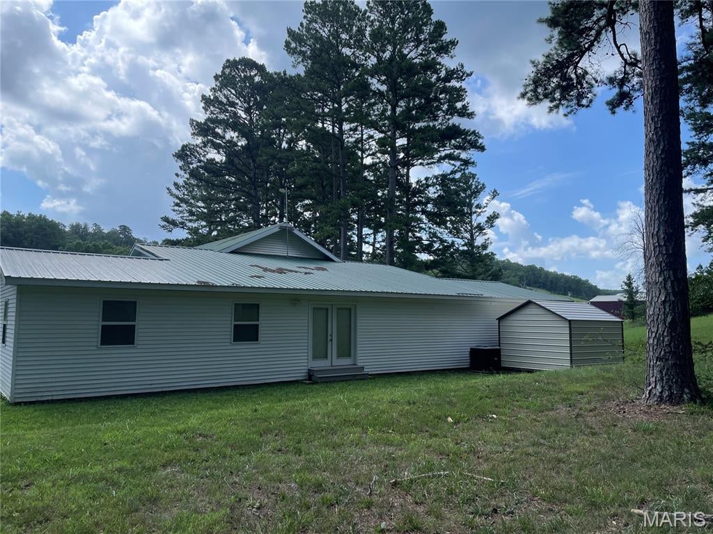 n/a - Commercial Sale