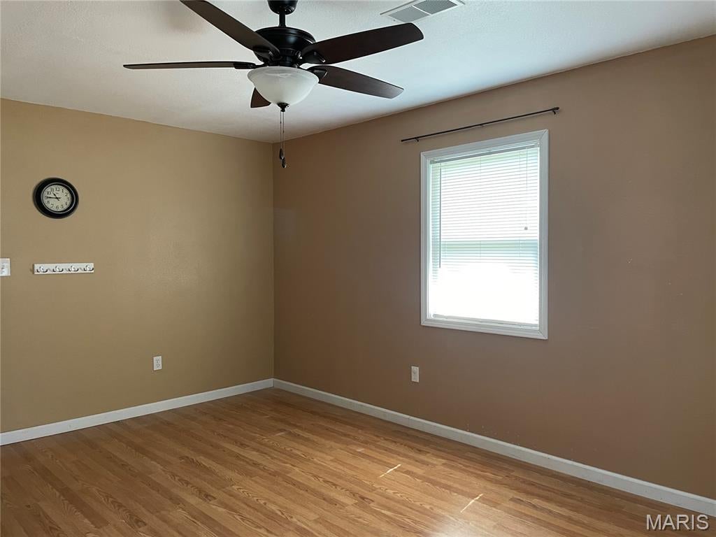 n/a - Commercial Sale