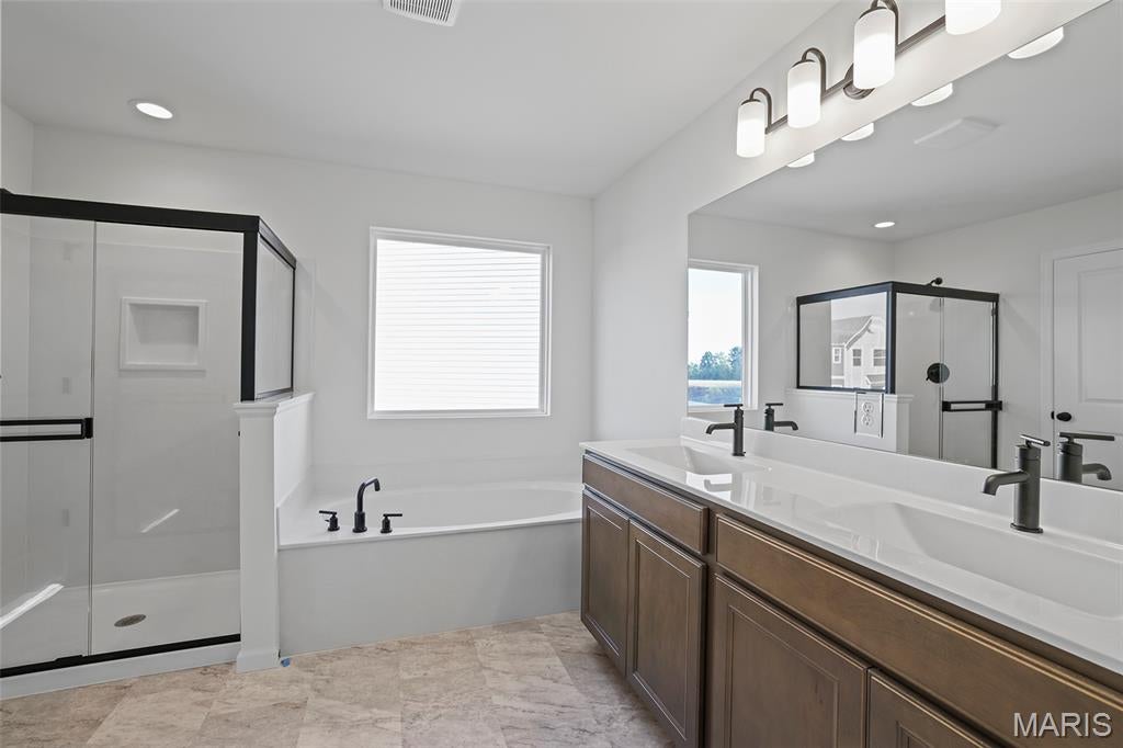 Highlands Manors 259 - Residential