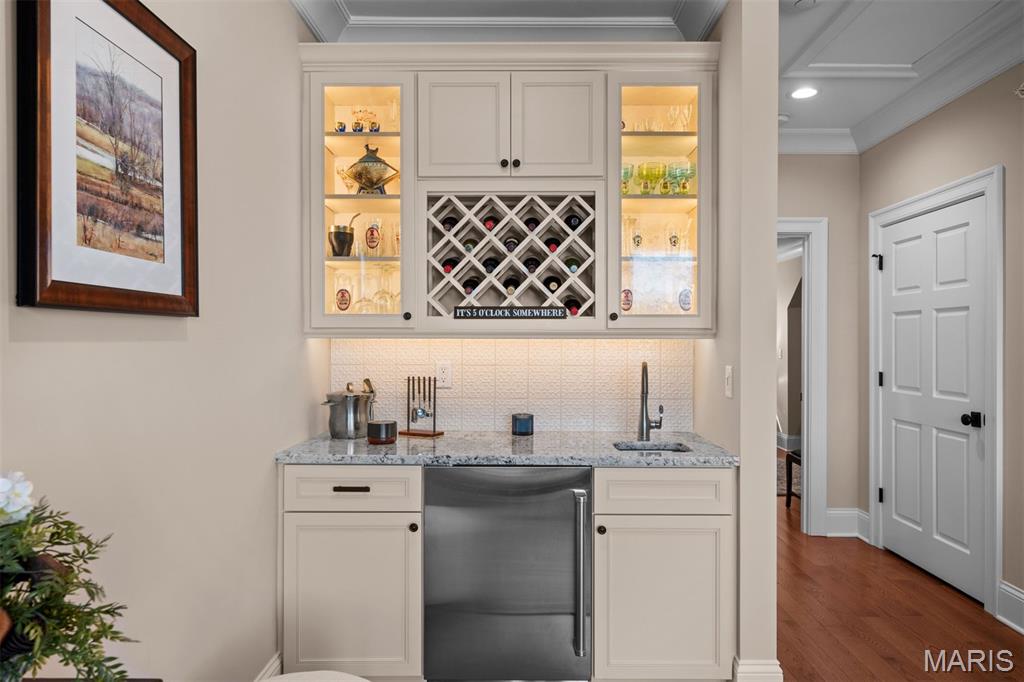 Townhomes Of Clayton Condo The - Residential