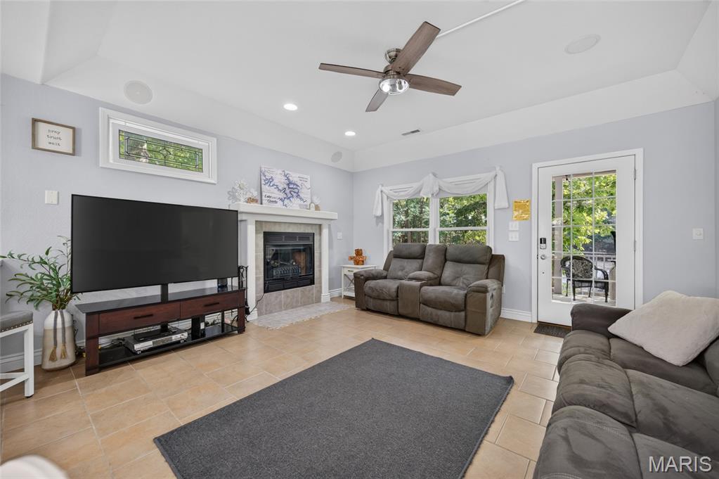 Robin Bay - Residential