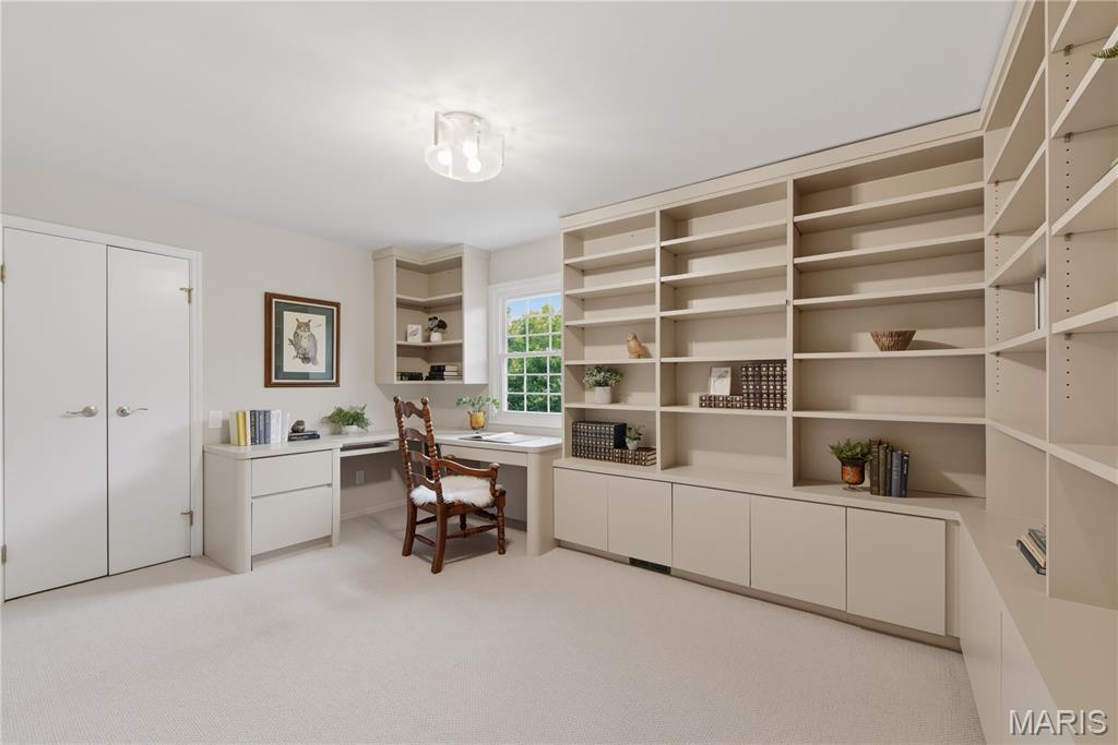 Creve Coeur Place Add - Residential