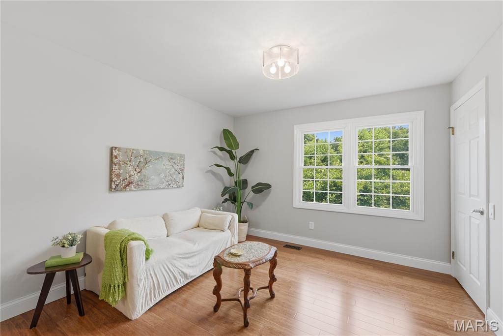 Creve Coeur Place Add - Residential