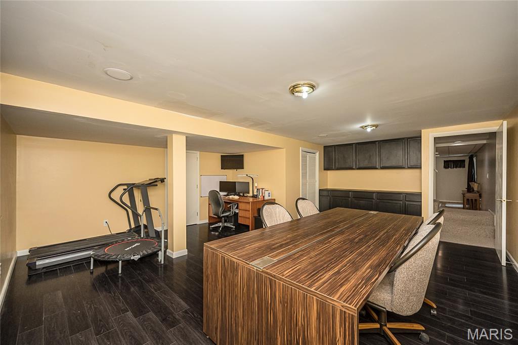 Royal Ridge - Residential