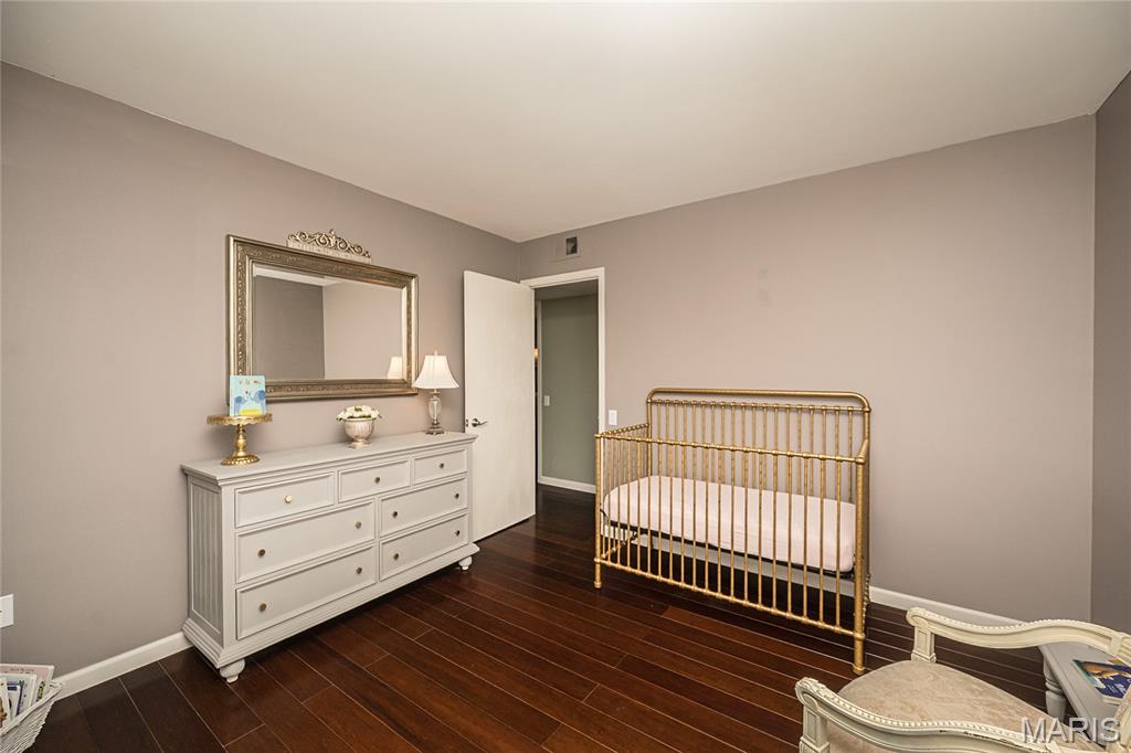 Royal Ridge - Residential