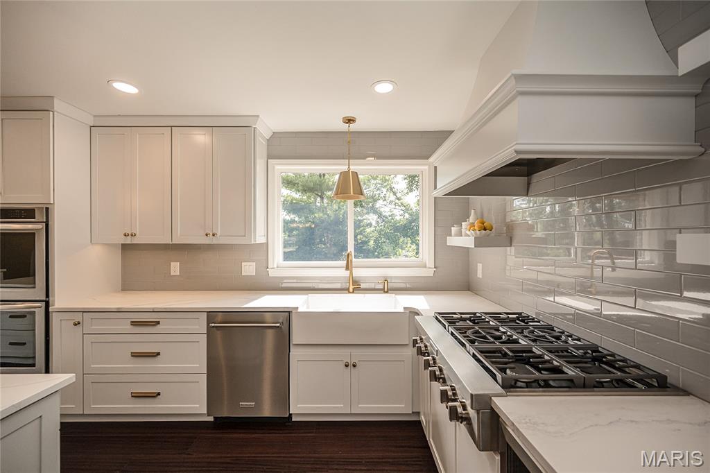 Royal Ridge - Residential