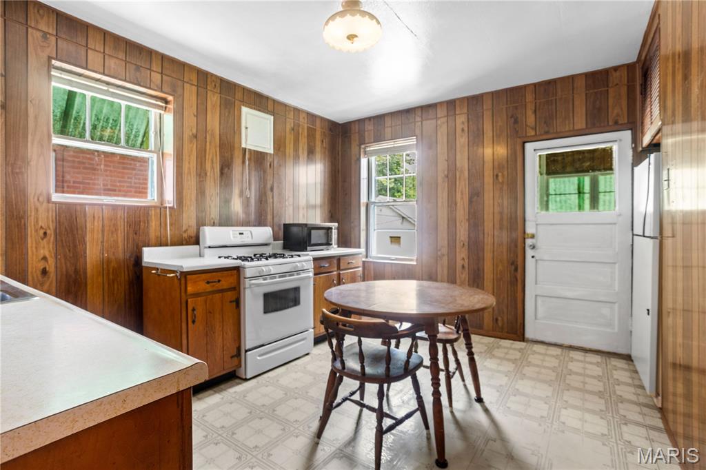 Holly Hills Add 02 - Residential