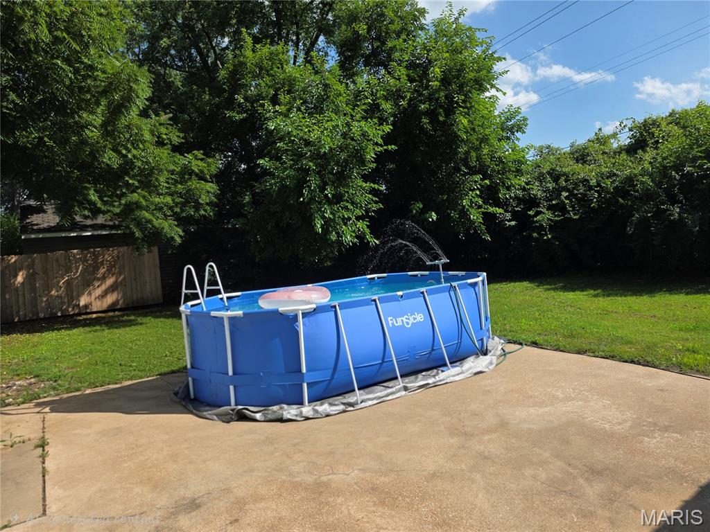 Sandy Knoll 1st Add - Residential