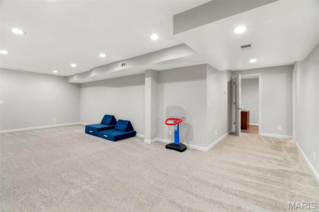 Four Cedars 3 - Residential