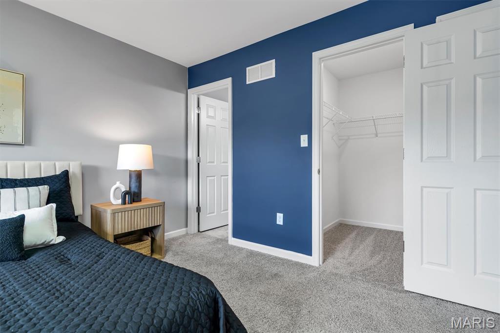 Fox Run 143 - Residential