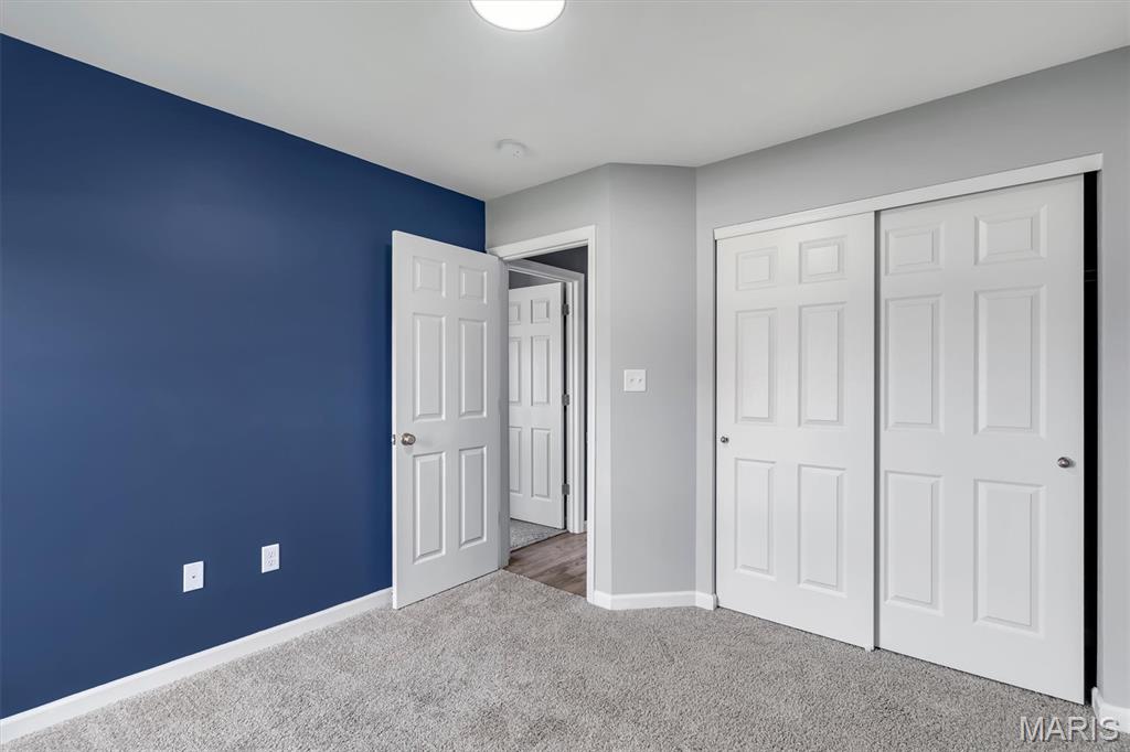 Fox Run 143 - Residential