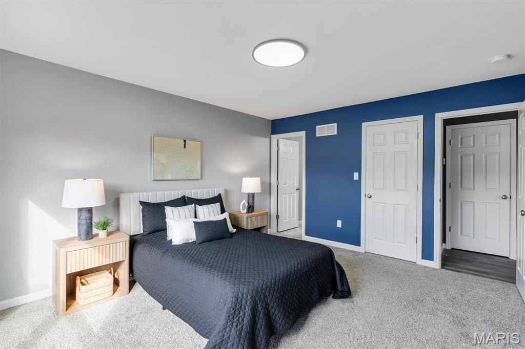 Fox Run 143 - Residential